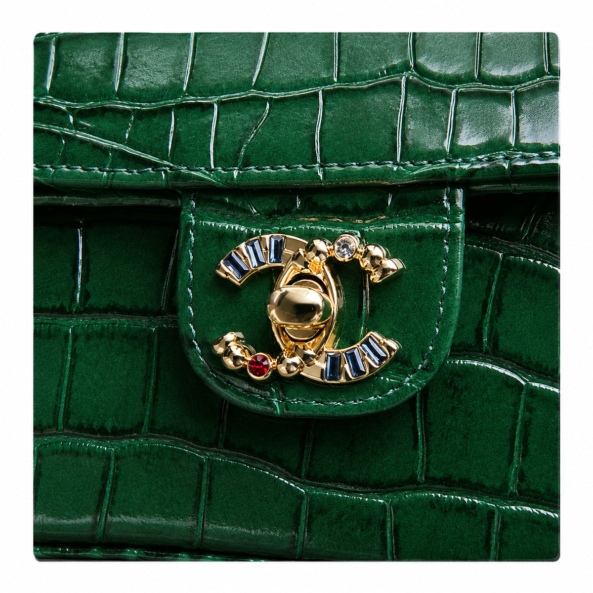 Chanel Emerald Green Croc-Embossed Flap Bag | Jewelled Multi-Stone CC Turn-Lock & Wine Red Interior